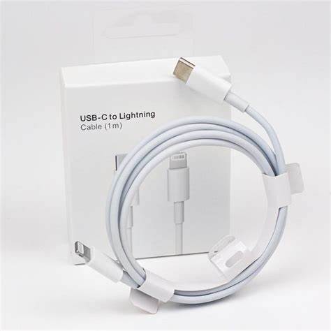 USB-C to Lightning Cable (1m) – Fast Charging and Data Sync for Apple Devices - White